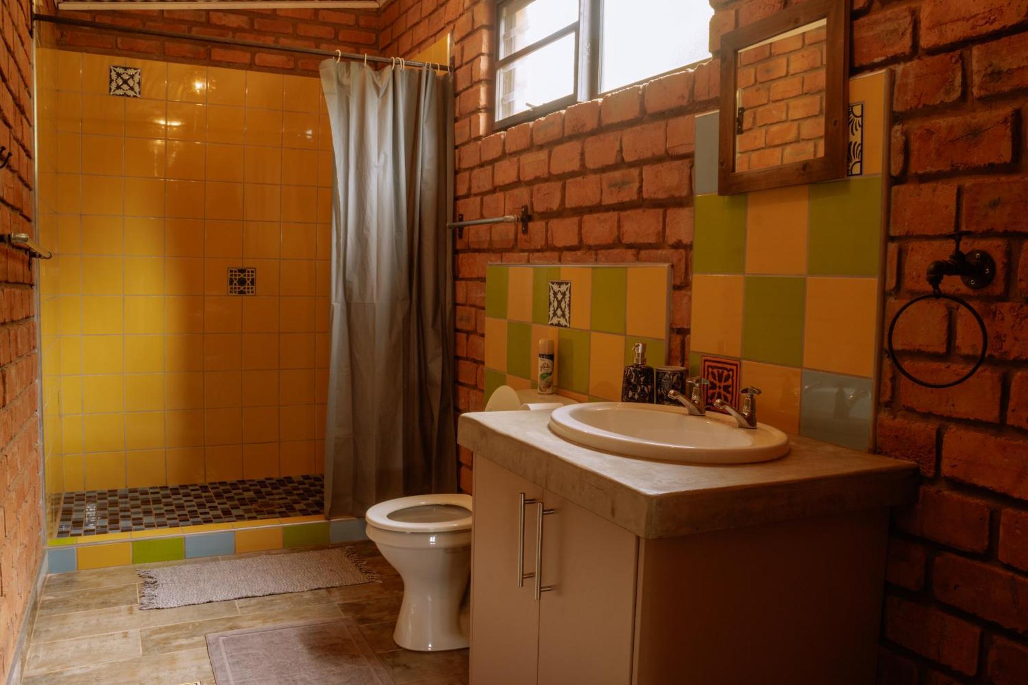 Otavi Vineyards Self-Catering & Camping Extérieur photo