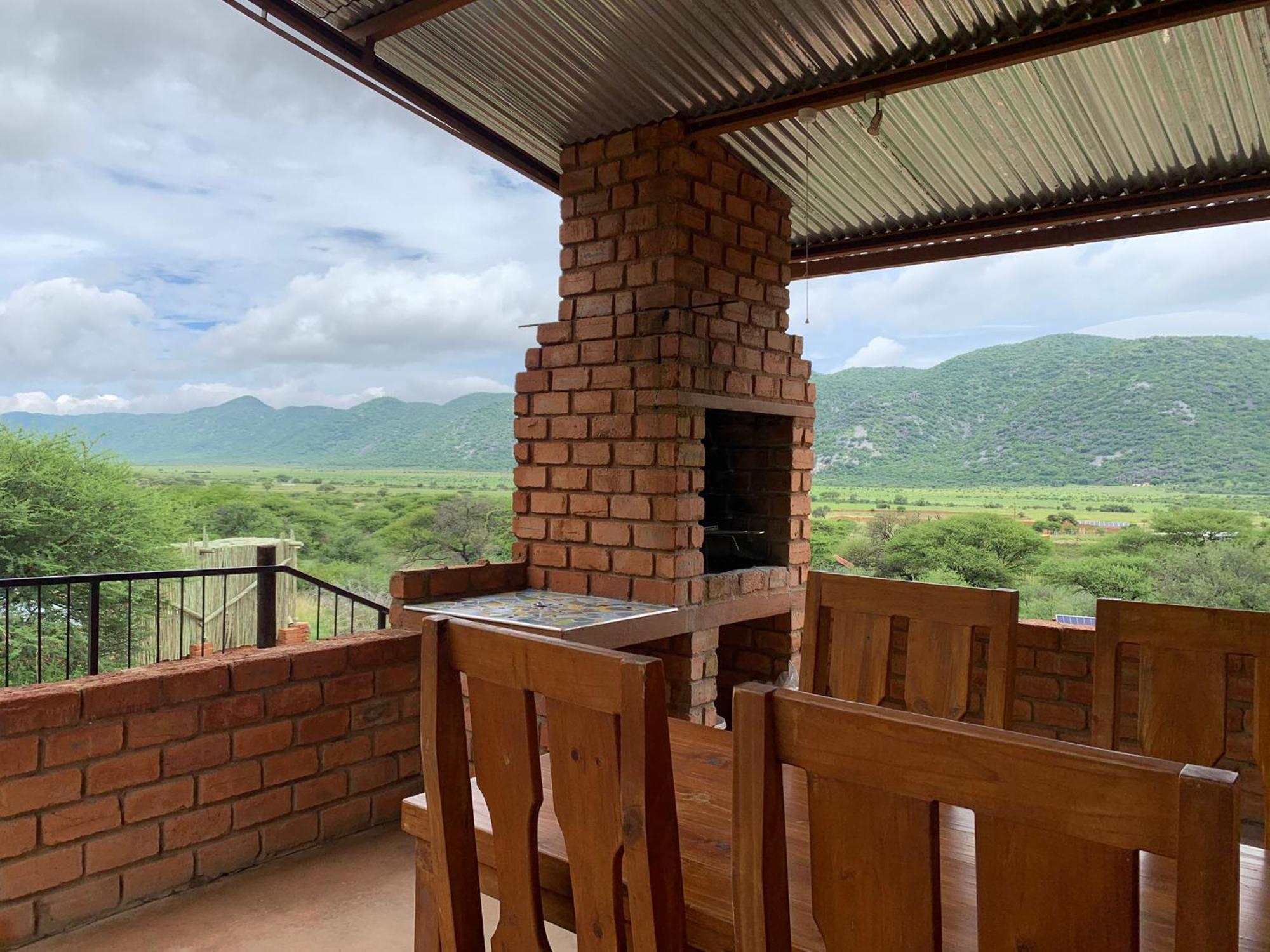 Otavi Vineyards Self-Catering & Camping Extérieur photo